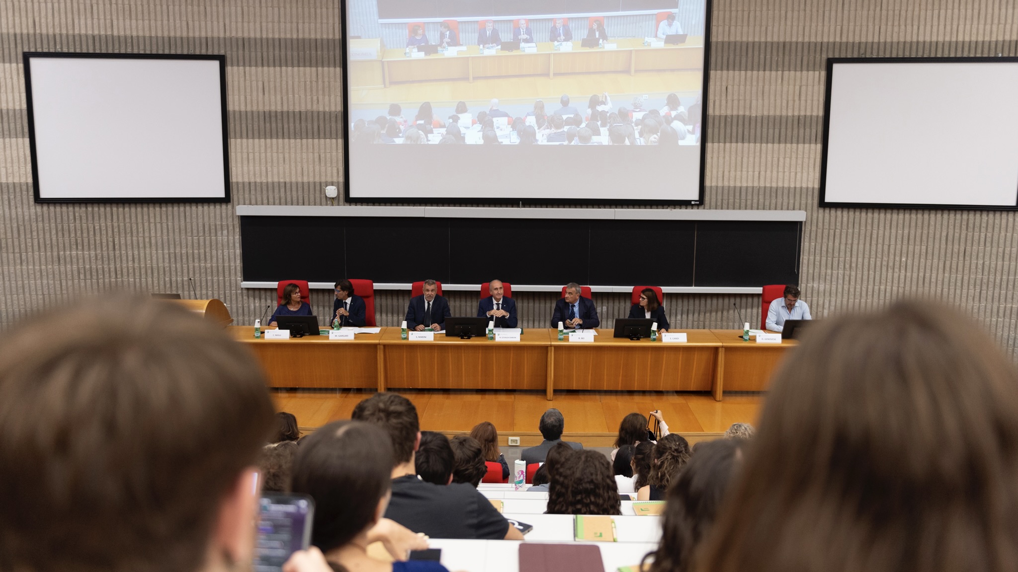 gallery Medicina, odontoiatria, veterinaria: comincia il semestre filtro anno accademico 2025-2026