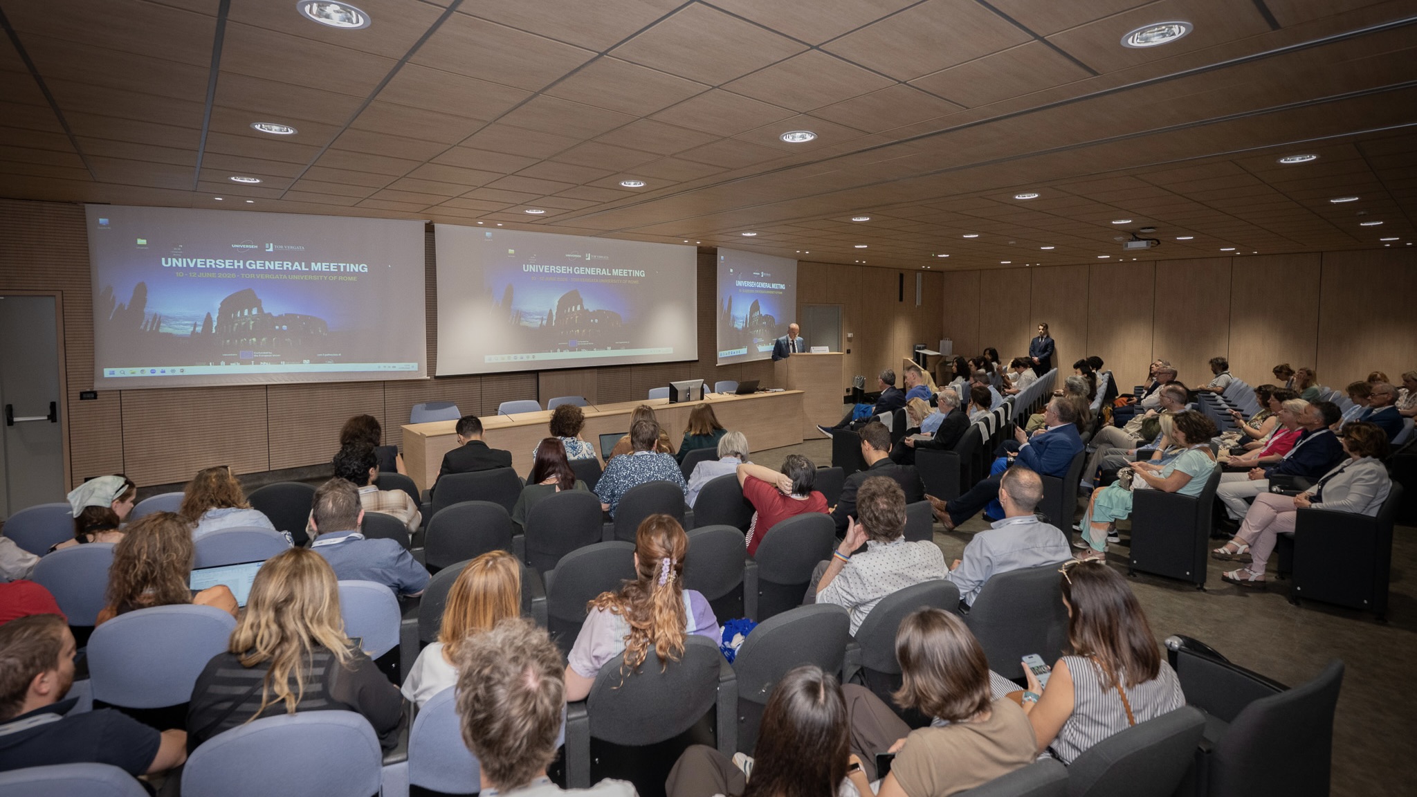 gallery Universeh 2026 a Roma Tor Vergata. Spazio, scienza e ricerca e l'astronauta ESA Paolo Nespoli