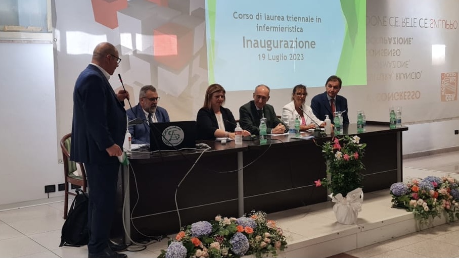 gallery  Inaugurato corso di laurea in Infermieristica a Pomezia