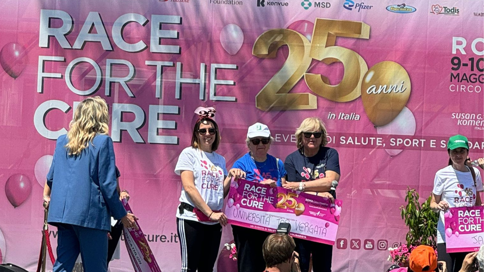 gallery Roma Tor Vergata, grande partecipazione alla Race for the cure